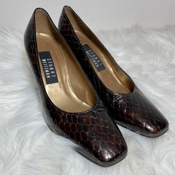 Sale!  BOGO. Stuart Weitzman VTG Brown Leather Snake Pump Sz 7 - Picture 1 of 9